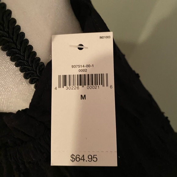 NWT Gap black dot blouse. Size M. - Picture 6 of 9